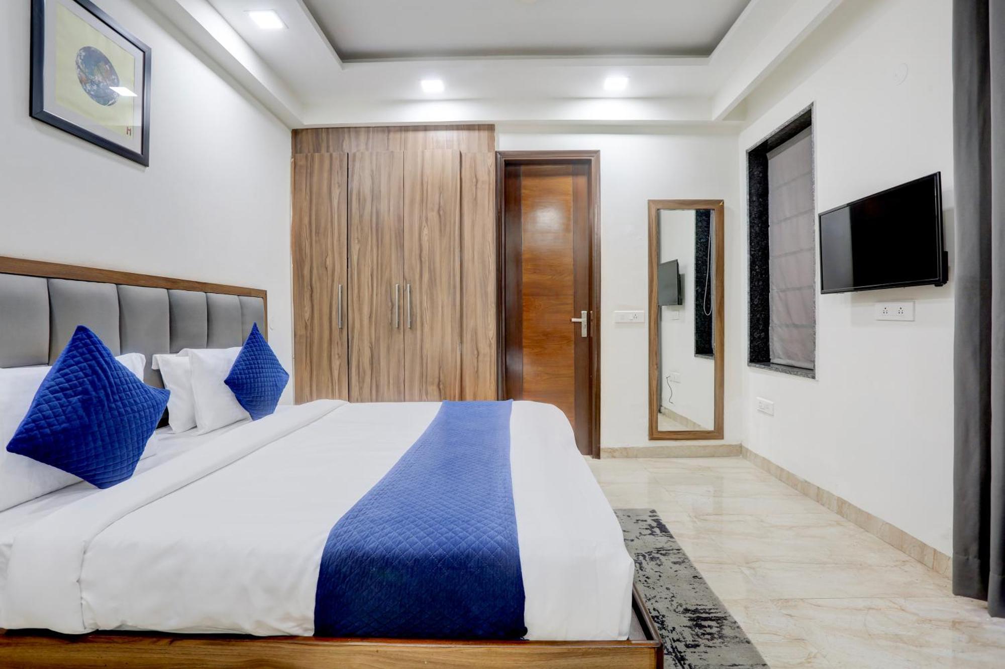 Hotel Greysky Medicity Gurgaon Exterior photo